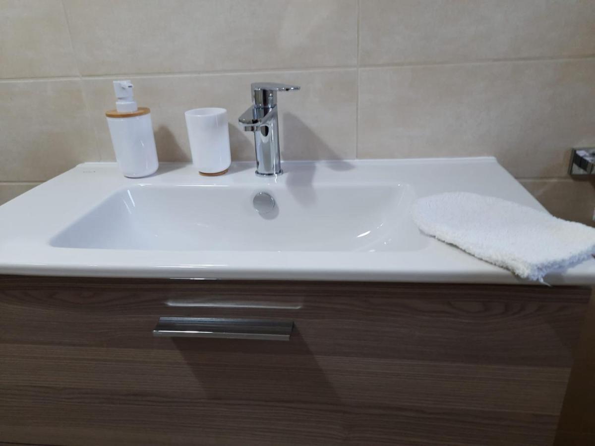 Caprice B&B Pozzuoli Esterno foto