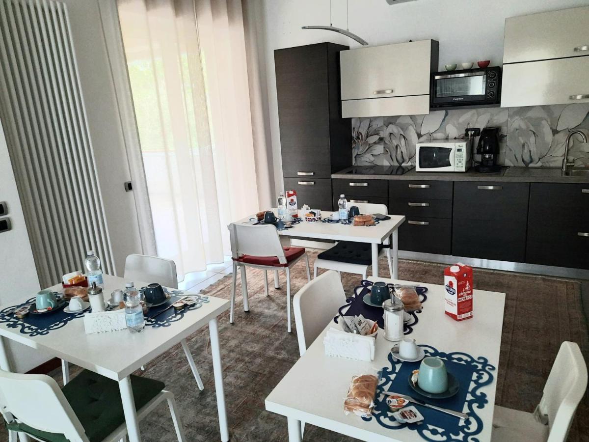 Caprice B&B Pozzuoli Esterno foto